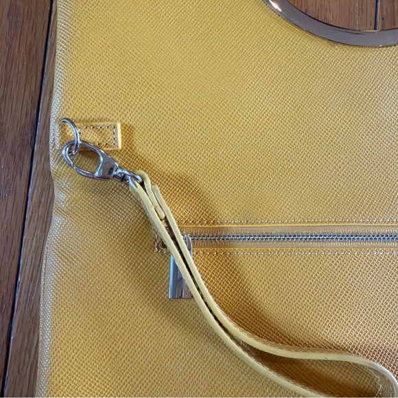 White House Black Market Foldover Clutch Purse Wristlet Half Moon Yellow Gold - Picture 3 of 7